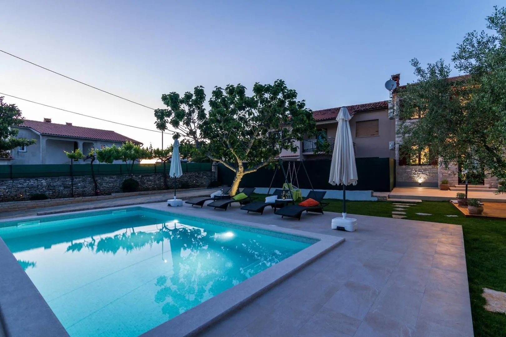 Villa Pietra For 6 People Near Fazana With Sea View - Children Playground & Pet Friendly Galizana 0*,  Croatia